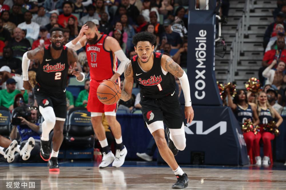 艾顿因在个 艾顿因在个